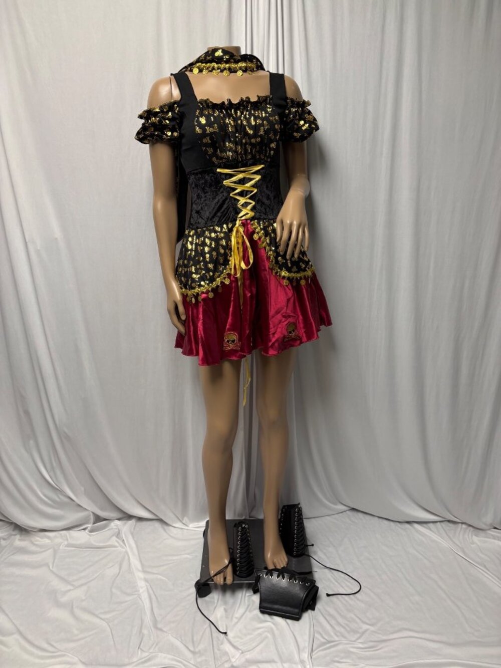 Pirate Beauty Halloween Costume Womens Small Black Burgundy Gold Accents